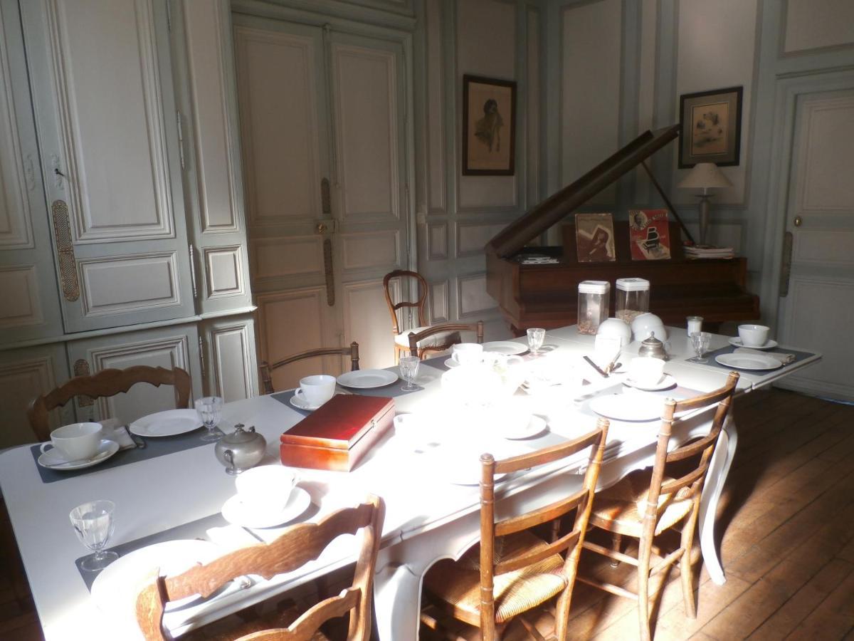 La Maison Xviiie Мулен Экстерьер фото